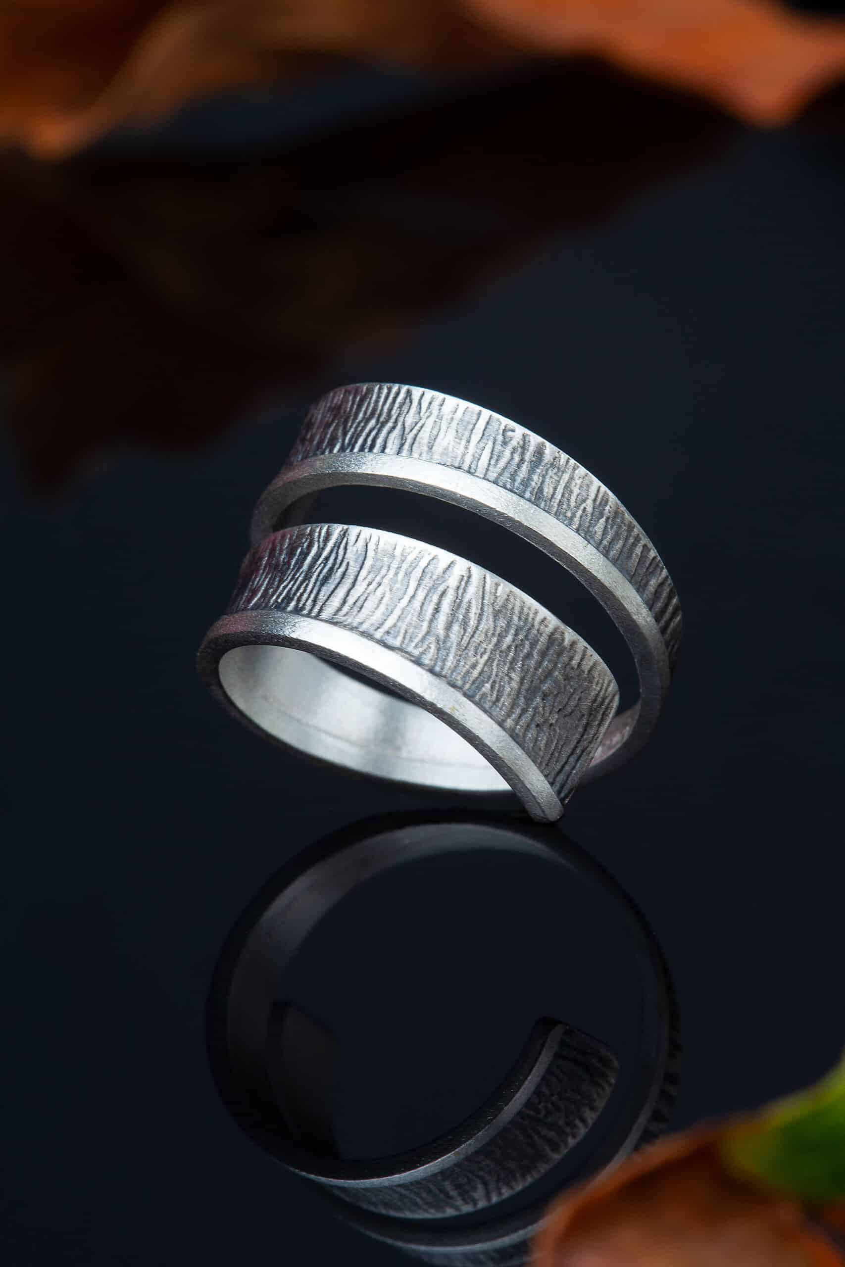 Μίνιμαλ ασημένιο οξειδωμένο δαχτυλίδι main