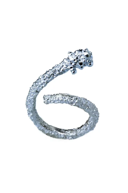 Χειροποίητα κοσμήματα | Ασημένιο δαχτυλίδι με επιπλατίνωση και διαμαντάρισμα main