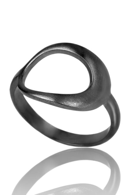 Ασημένιο δαχτυλίδι με οξείδωση main
