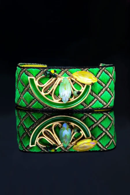Χειροποίητα κοσμήματα | Λεμόνι επίχρυσο βραχιόλι από ορείχαλκο με κρύσταλλα Swarovski gallery 1
