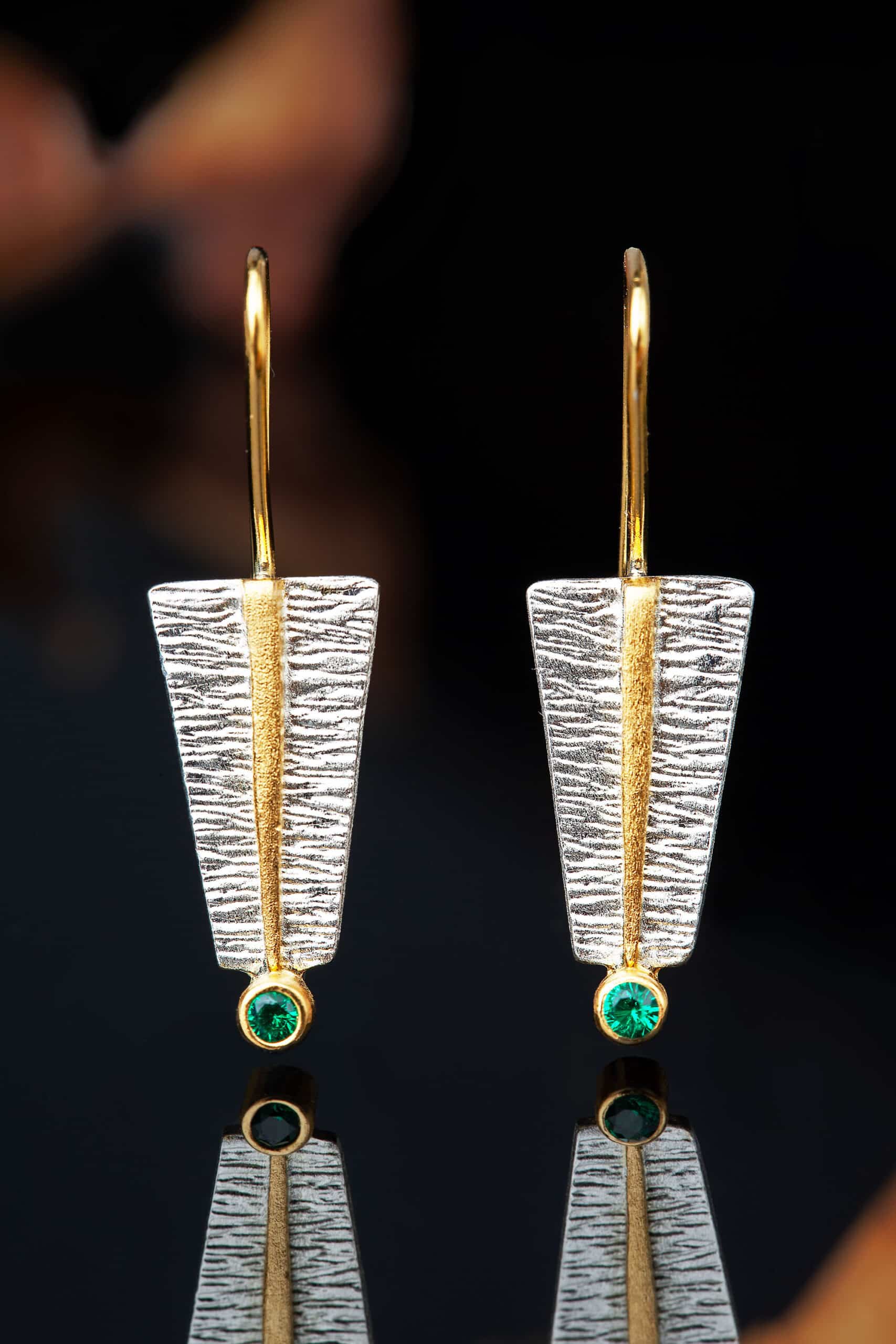 Textured handmade silver earrings with zircon main