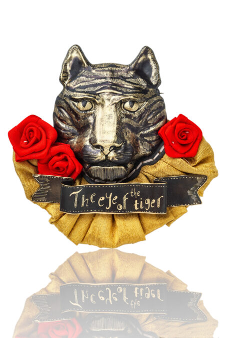"The Eye of the Tiger"engraved handmade brooch main