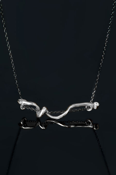 Snake rhodium plated silver necklace with zircon main